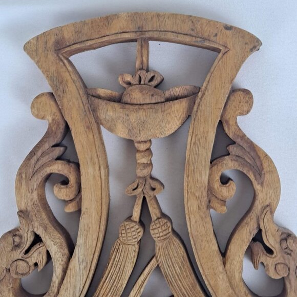 Vintage Intricately Hand Carved Wooden Decor Birds One Piece Construction - Picture 2 of 12